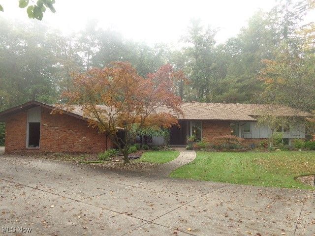 31000 Cedar Road, Pepper Pike, OH 44124