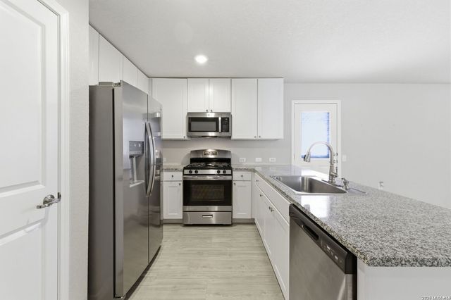 7223 Rosada Way, San Antonio, TX 78218