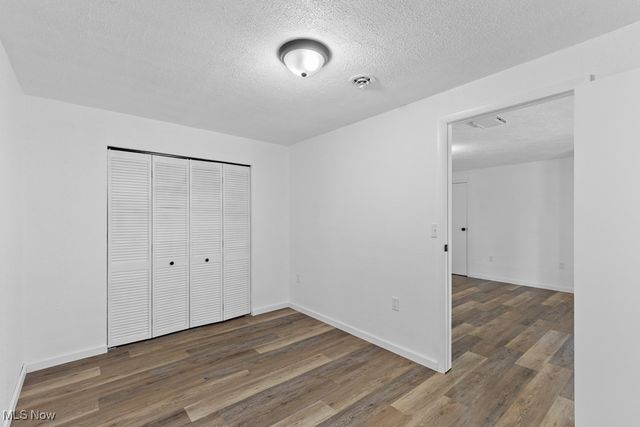 878 Donegal Drive E, Follansbee, WV 26037