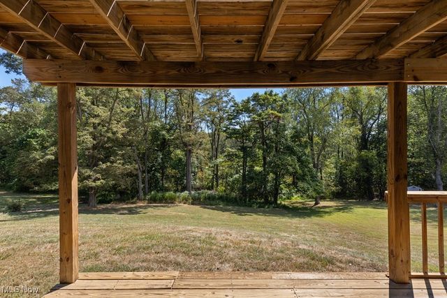 878 Donegal Drive E, Follansbee, WV 26037