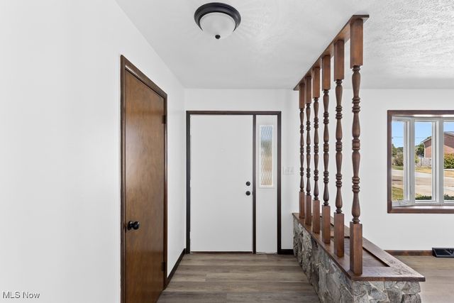 878 Donegal Drive E, Follansbee, WV 26037