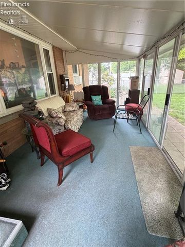 4291 Brendan Lane, North Olmsted, OH 44070