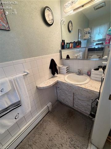 4291 Brendan Lane, North Olmsted, OH 44070