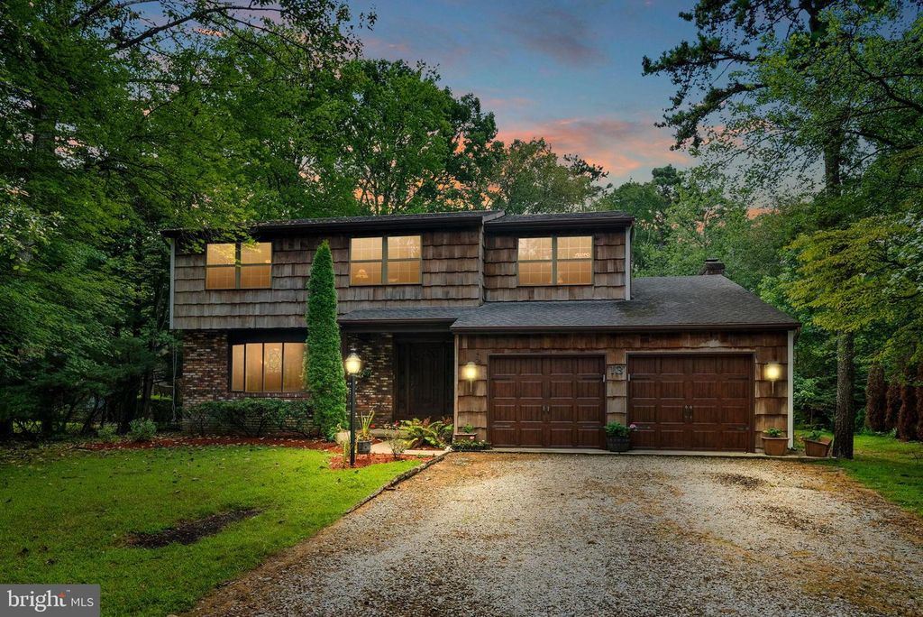 13 CHELSEA CT, Marlton, NJ 08053