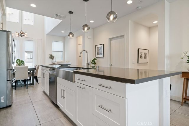 1653 Topanga, Costa Mesa, CA 92627