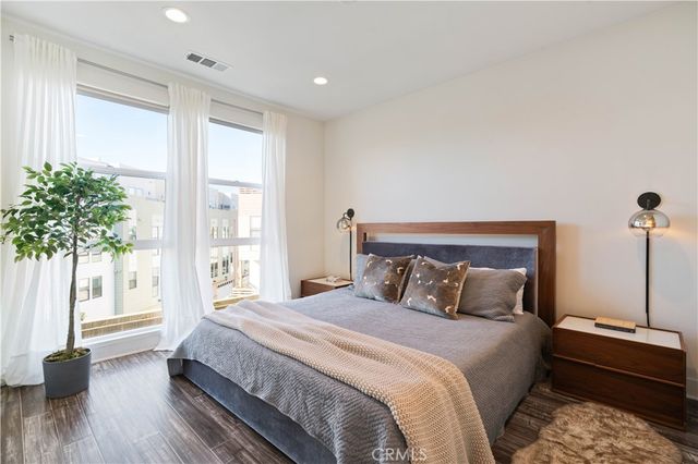 1653 Topanga, Costa Mesa, CA 92627