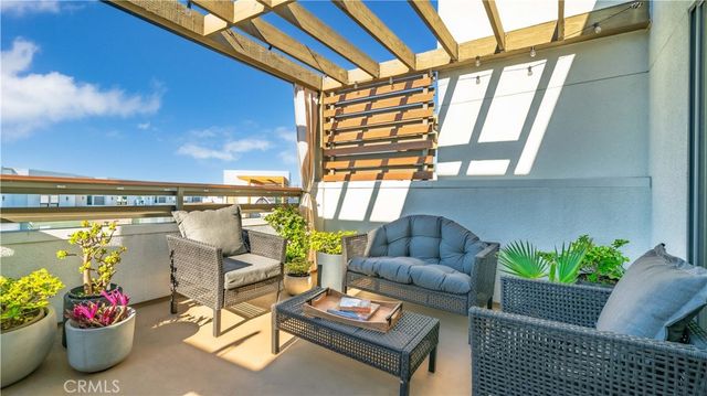 1653 Topanga, Costa Mesa, CA 92627