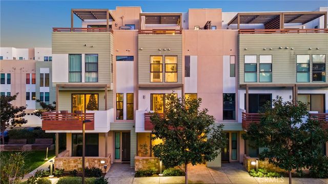 1653 Topanga, Costa Mesa, CA 92627