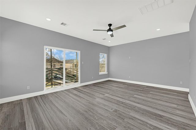 6605 Apollo Street, Houston, TX 77091