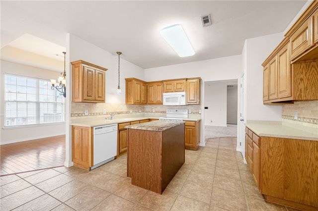 3701 SW Osprey Drive, Bentonville, AR 72713