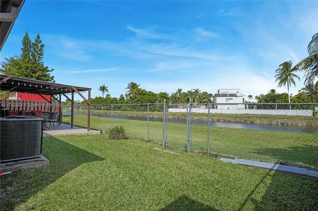 15921 SW 143rd Ave, Miami, FL 33177