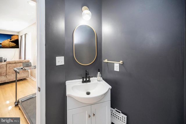 16036 ROGERS CLARK BLVD, Bowling Green, VA 22427