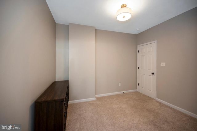 16036 ROGERS CLARK BLVD, Bowling Green, VA 22427