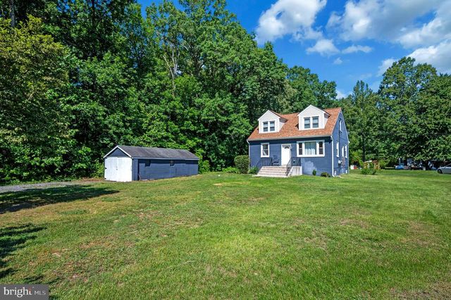 16036 ROGERS CLARK BLVD, Bowling Green, VA 22427