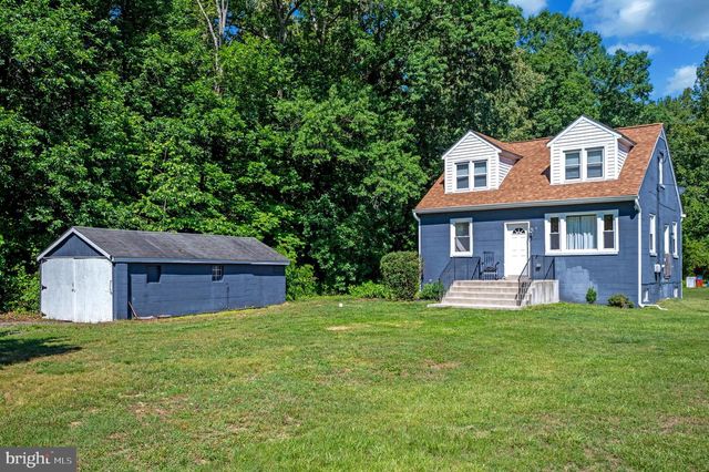 16036 ROGERS CLARK BLVD, Bowling Green, VA 22427