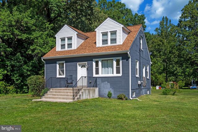 16036 ROGERS CLARK BLVD, Bowling Green, VA 22427