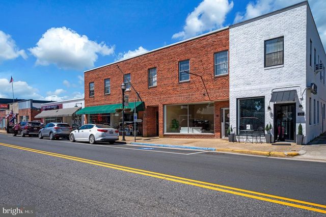 16036 ROGERS CLARK BLVD, Bowling Green, VA 22427