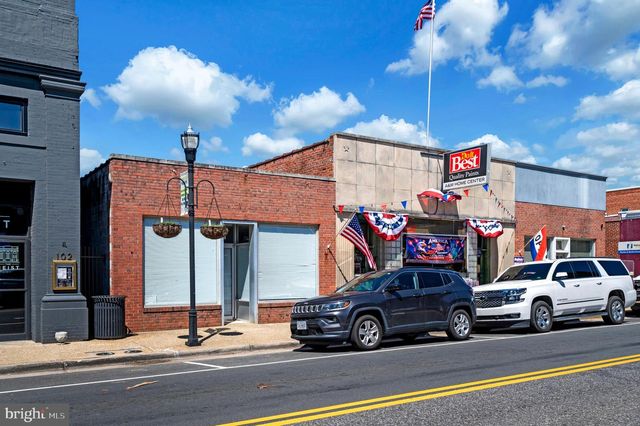 16036 ROGERS CLARK BLVD, Bowling Green, VA 22427
