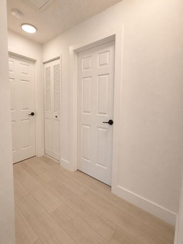 5094 Society Place W Unit i, West Palm Beach, FL 33415