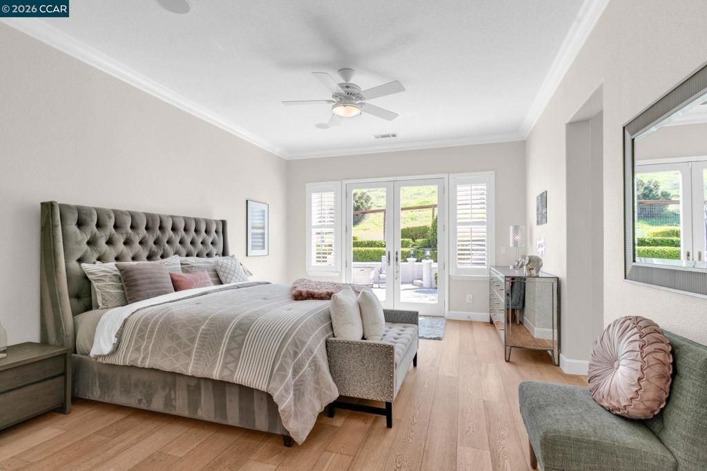 Image 13 of property listing at 974 974 Rosehedge Ct, Concord, CA 94521