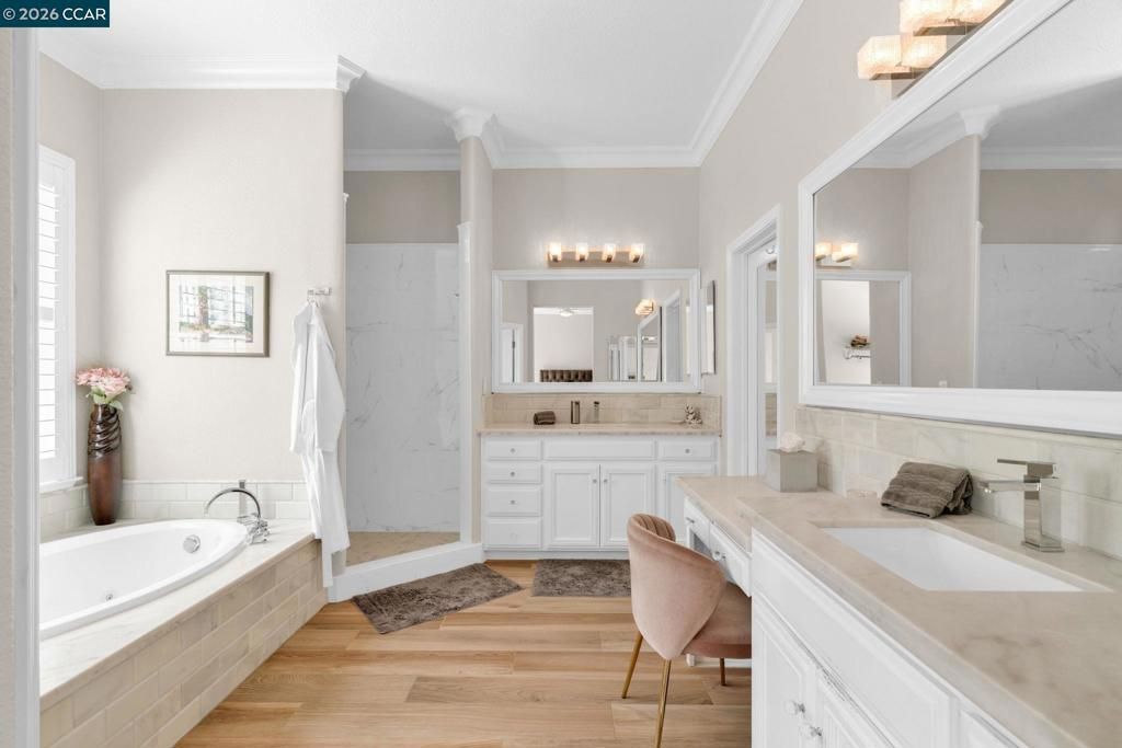 Image 16 of property listing at 974 974 Rosehedge Ct, Concord, CA 94521