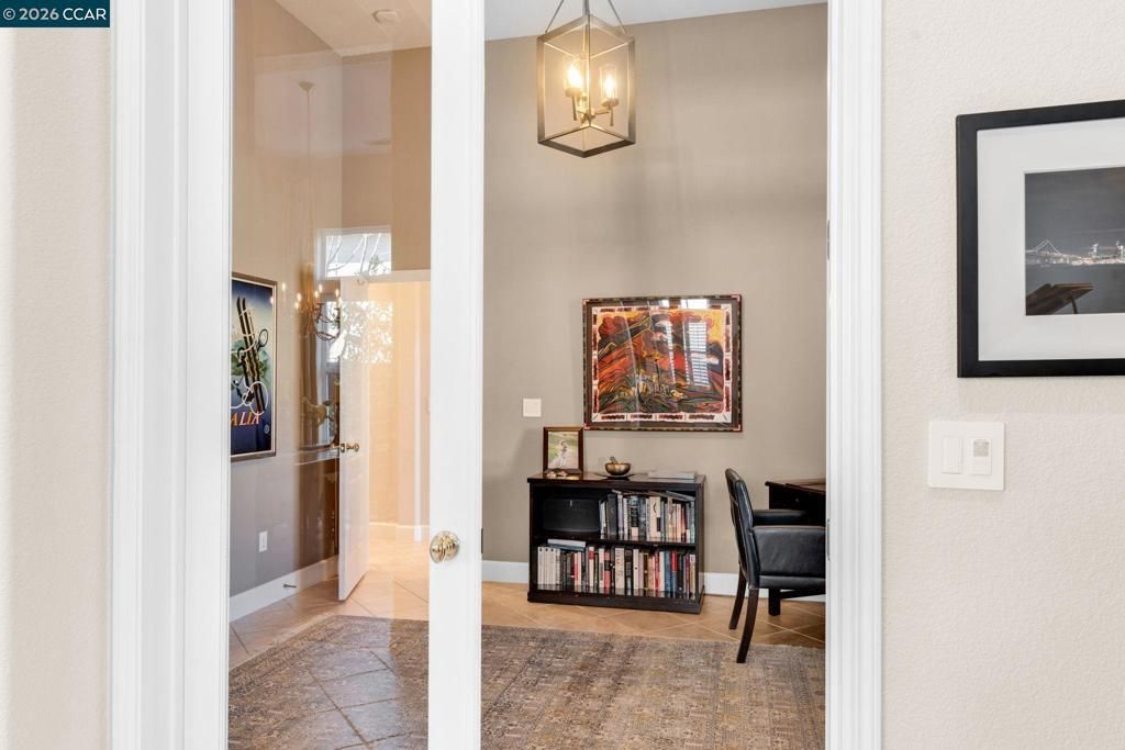 Image 20 of property listing at 974 974 Rosehedge Ct, Concord, CA 94521