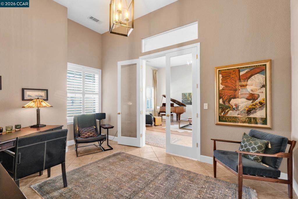 Image 21 of property listing at 974 974 Rosehedge Ct, Concord, CA 94521