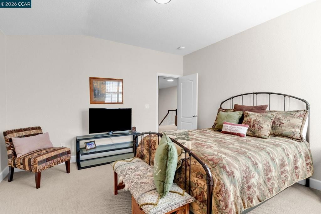 Image 31 of property listing at 974 974 Rosehedge Ct, Concord, CA 94521