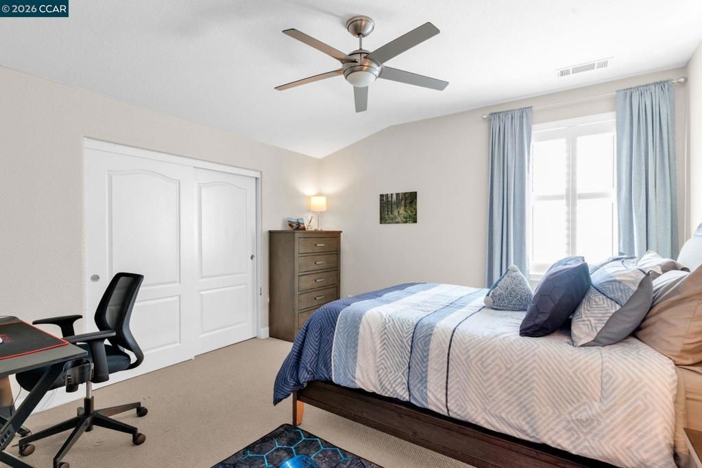 Image 34 of property listing at 974 974 Rosehedge Ct, Concord, CA 94521