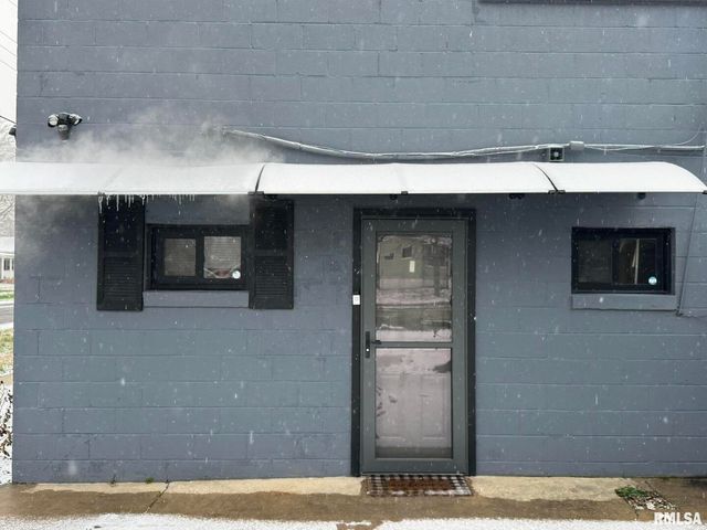 424 N COLLEGE Street, Centralia, IL 62801