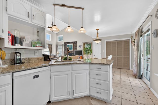 613 Applegrove Drive, Nicholasville, KY 40356