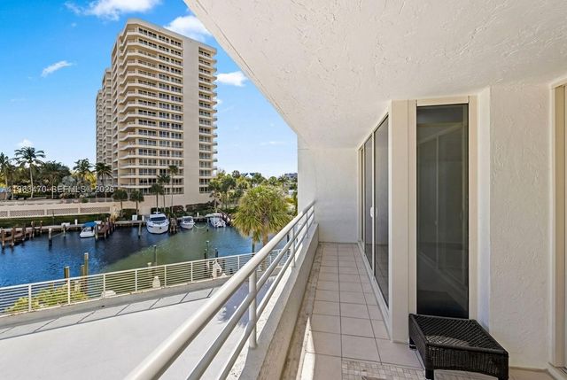 4201 N Ocean Boulevard 208, Boca Raton, FL 33431