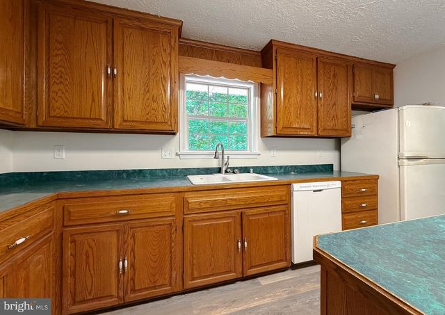 39655 PERSIMMON CREEK RD, Mechanicsville, MD 20659