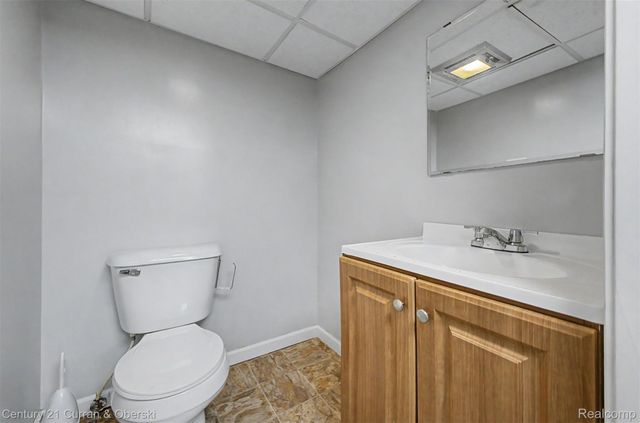 24315 Currier Street, Dearborn Heights, MI 48125