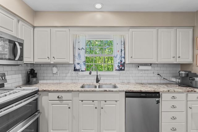 20 Edgewood Drive, Winchester, KY 40391
