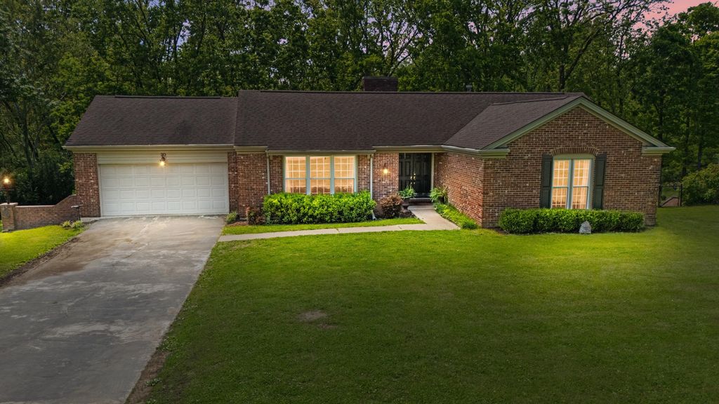 20 Edgewood Drive, Winchester, KY 40391