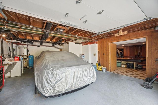 5563 Spring Creek Road, Three Oaks Twp, MI 49128