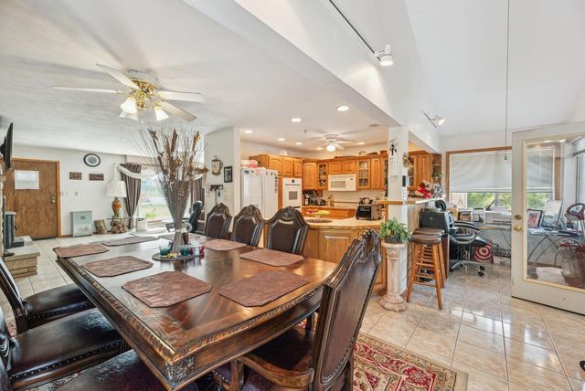 5563 Spring Creek Road, Three Oaks Twp, MI 49128