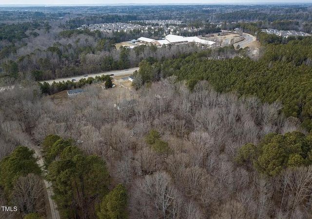 6716 Valley Woods Lane, Cary, NC 27519