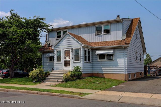 52 Saint Ann Street 2nd Floor, Carteret, NJ 07008