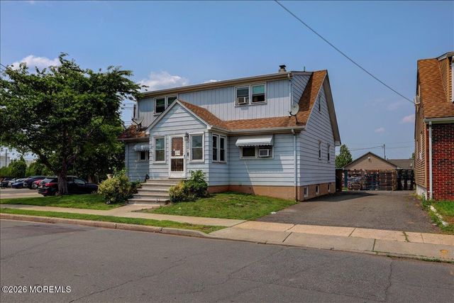 52 Saint Ann Street 2nd Floor, Carteret, NJ 07008