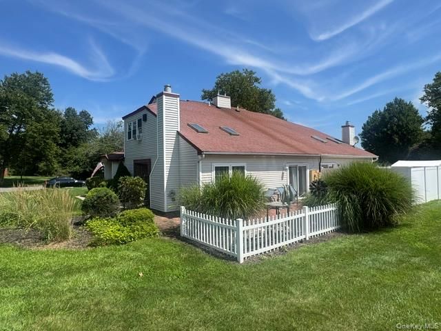 14 Potomac Court 14, Coram, NY 11727