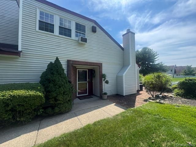 14 Potomac Court 14, Coram, NY 11727