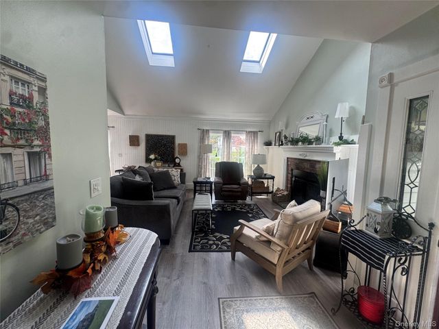 14 Potomac Court 14, Coram, NY 11727