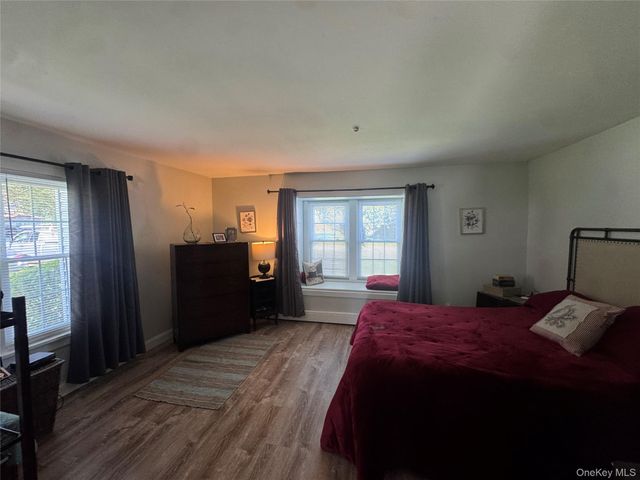 14 Potomac Court 14, Coram, NY 11727