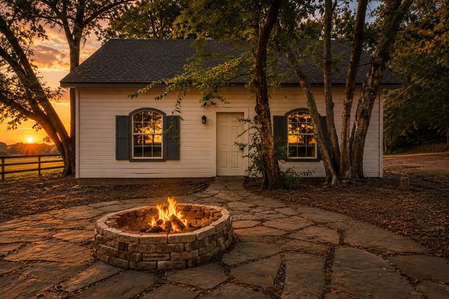4035 County Road 2700, Caddo Mills, TX 75135
