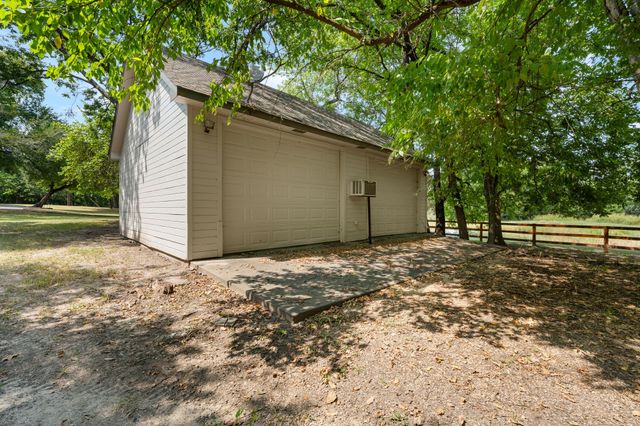 4035 County Road 2700, Caddo Mills, TX 75135