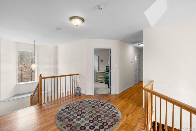 287 Dayton Avenue, Manorville, NY 11949