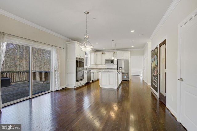 1070 CLAYPIPE DR, Huntingtown, MD 20639