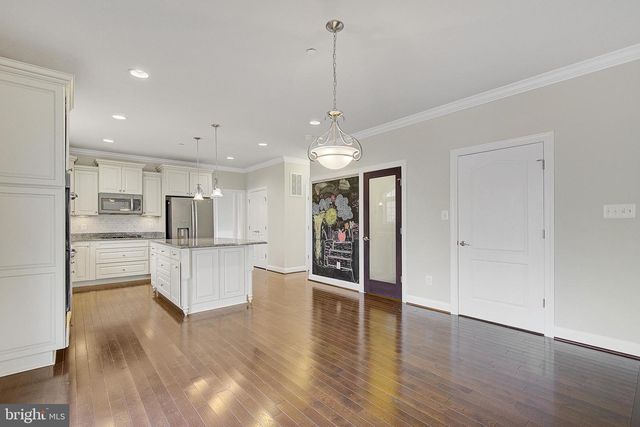 1070 CLAYPIPE DR, Huntingtown, MD 20639